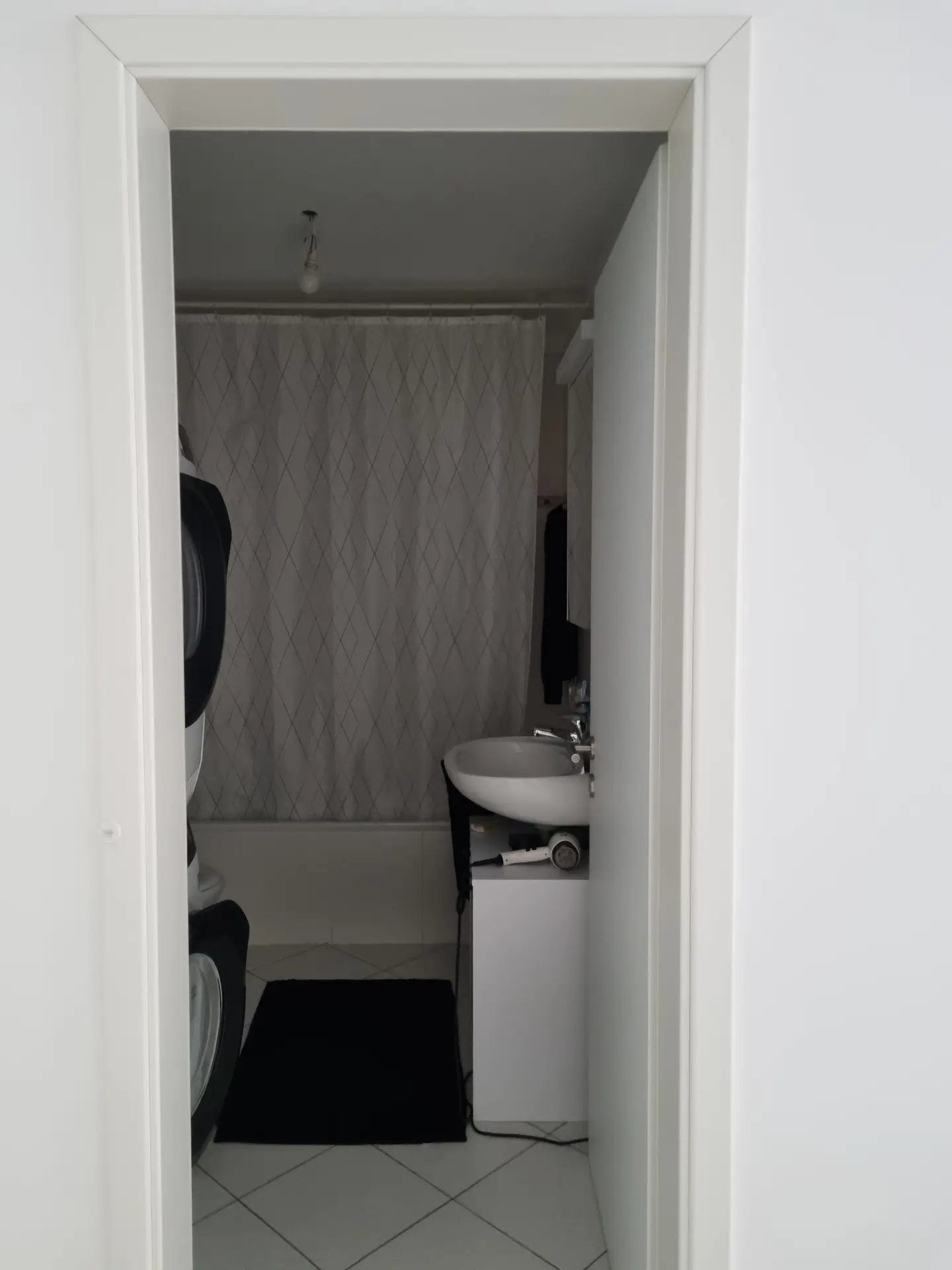 minusio_09 – Axccesso alla sala da bagno