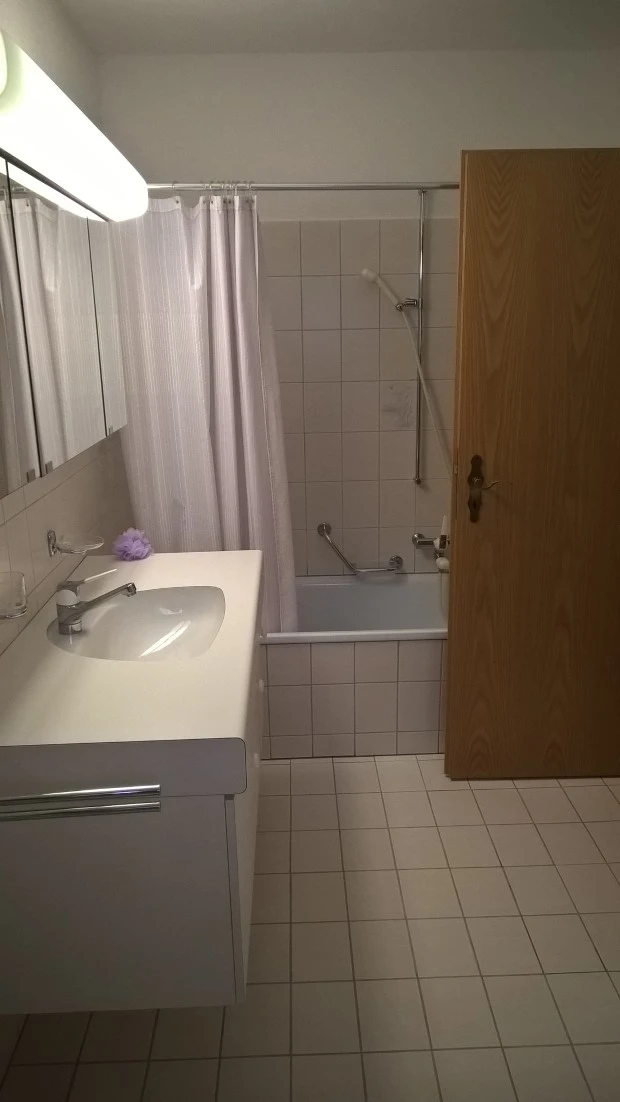 Airolo_2-5_bagno_02
